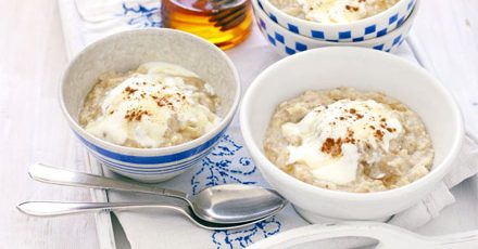 Apple & linseed porridge